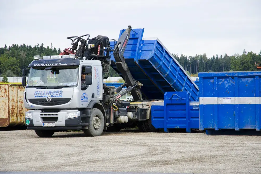 Alteisen &amp; Metall D.Hillinger